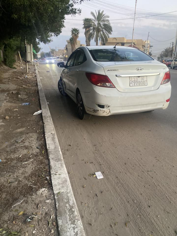 السلام عليكم اكسنت 2016
خليجي بنرامه 
كفله عامه 
مكينه 1600 
1/1 السياره نضيفه بمعنه الكلمه 
العنوان بغداد  بغداد الجديده 
رقم الهاتف ***********
مكلف بل نشر غير متواجد على الفيس
