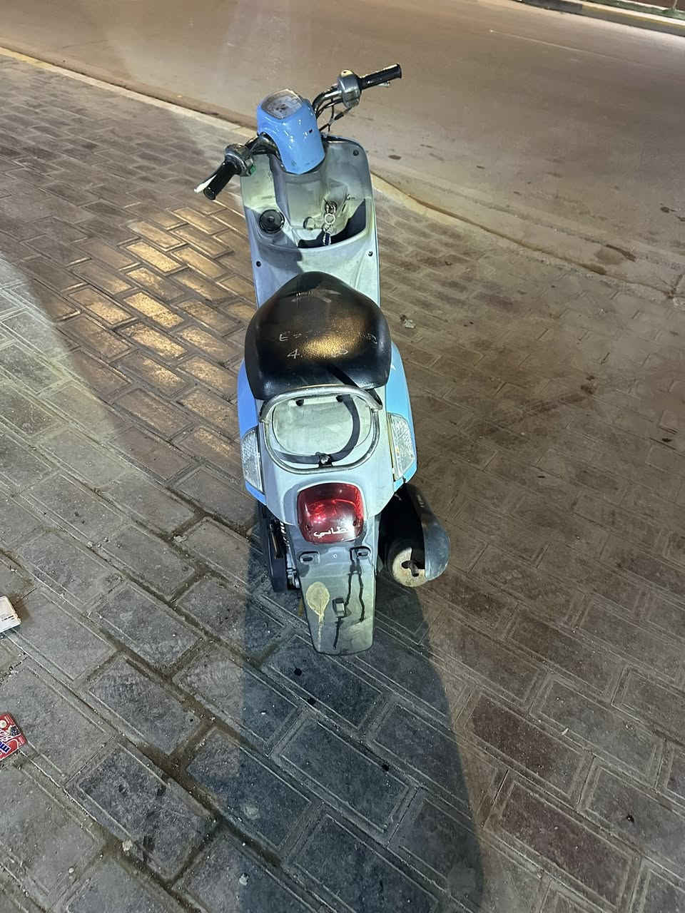 سلام عليكم دراجه للبيع ماكس بوليس دراجه بس ولفات بدل بيه سعره 800بيهة مجال حك الجية مكاني كربلاء حي العباس ***********
