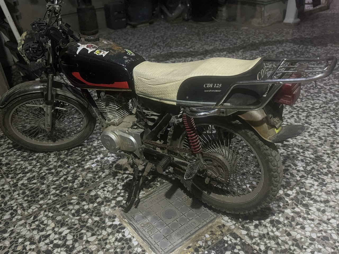 دراجه ايراني تايكر اربعه كير
محرك نضيف

اوراق مكو ضايعات دراجه

دشبول موجود 

دراجه بيه نقص بس نواعم 

اشاير  دبل اشاره 

ما متعبه الله شاهد 

مال بيت مو شغل 

الرقم (بي واتساب): ***********

العنوان: جسر ديالى القديم 

السعر :375
