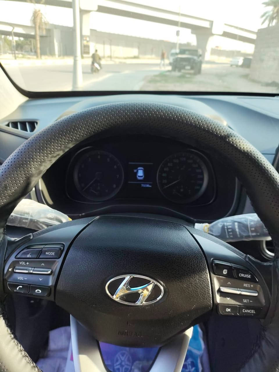 كونا موديل٢٠٢٠ رقم أربيل فوول مواصفات معدة الفتحة محرك ٢٠٠٠ دووش بصمه تشغيل بصمه أبواب رادارات شاشه كامرا فوول تحكمات ثلاث انظمه قياده كشنات كهرباء تدفئه اشاير بلمري ماشيه٧٠ألف  كير محرك تبريد صدر جاهز وجديد بيه بنيد وجاملغ خلفي صبغ حزام يرادلها السعر ١٠٥ بيها مجال  الاتصال***********
مكان السيارة بسماية بلديات
