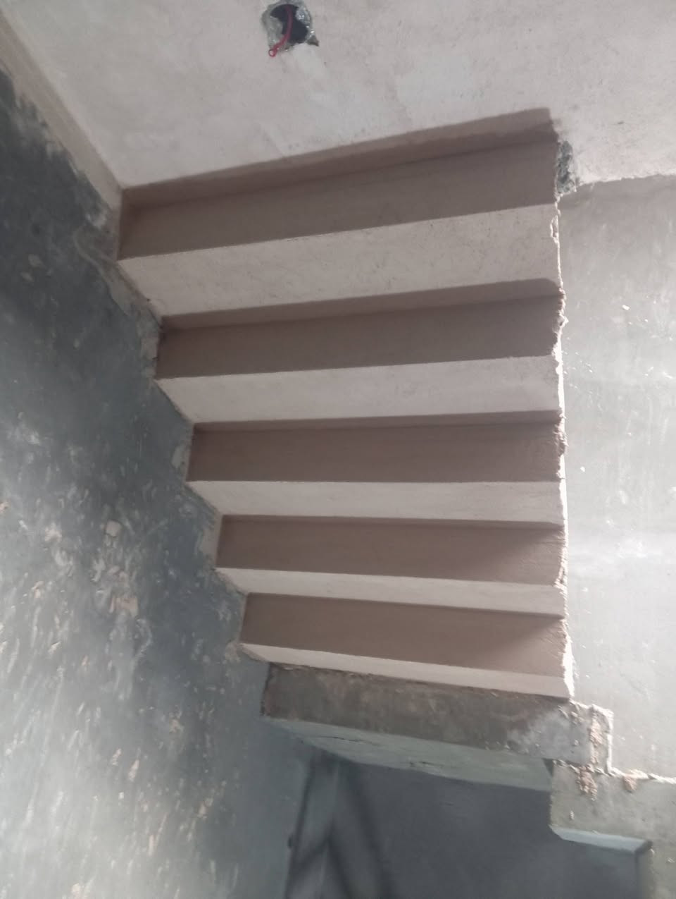 كادر لبخ سمنت جص مخمر ع متر وقطعي
***********
***********
