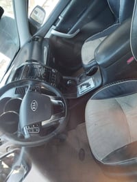 الصلاة على محمد اولاً للبيع   سورنتوو 2010 فول مواصفات    رقم بغداد ال...