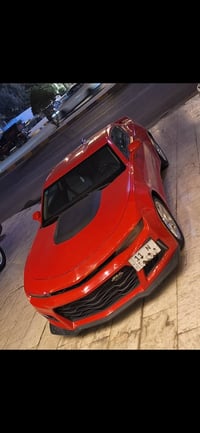 للبيع كمارو 2020 RS لون احمر ناري السيارة اني مستوردها ع ايدي ومرقمة ب...