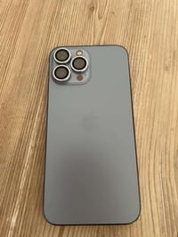 ايفون ١٣ برو ماكس • بطارية ٨٣ • بدون صيانة