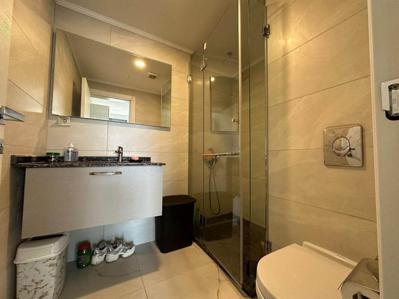 ☀☀#شقة_الایجار في #اربيل ☀☀

📌الموقـع:  ویفی افینو في مربع الذهبي

✅ غرفتین و صاله 2+ 1 مٶثث 
✅مـوقع ســتراتيجـي. 
✅اطـلالة مميزه. 
✅متوفــرة 24 ســاعة جميع
 الخدمات. 
✅ماركت 24 ساعه. 
✅صيدليه + مطاعم وكافتريات + مكوه ملابس
✅ الایجار  700 $

🔸انتصل الان لنساعدك على ايجاد العقار المناسب لك او بيع وتأجير عقارك بأفضل سعر وبأقل وقت.

 للحجز والاستفسار:

 0750 957 28 48
 0770 957 28 48 أربيل, العراق
