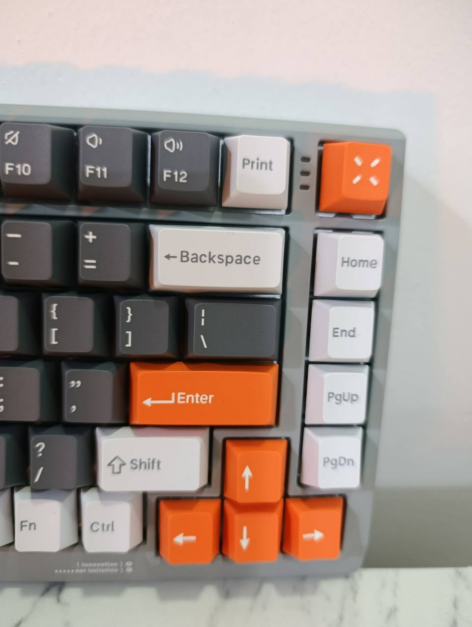 السلام عليكم 
اخوان هذا الكيبورد بس للي يعرفون قيمته جديييييد غير مستخدم 
كيبل تايب سي اصلي يشتغل فقط واير 
سعره 150 الف


**إذا كنت صاحب هذا الإعلان وتريد حذفه لأي سبب، رجاءا أرسل رسالة إلى الدعم الفني**