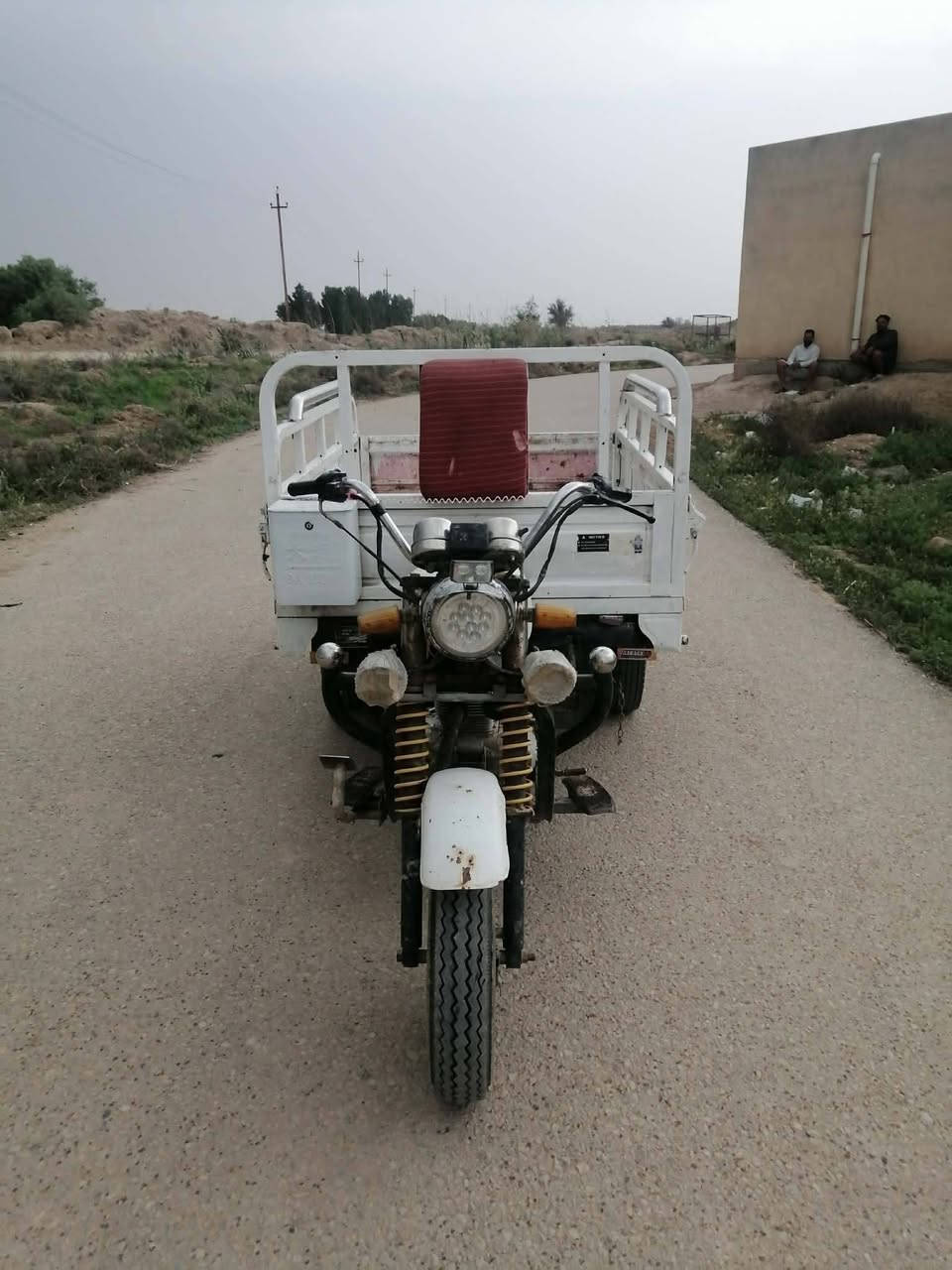 ستوته دايون موديل 17 نضيفه وجاهزه ما بيه اي نقص كهربائيات كلها شغاله مكينه نضيفه لا تبخير ولا تنقيص اوراق كامله وجديده سعرها مليون و500 وبيها مجال قليل للشراي مكاني دوايه الاتصال على الرقم ***********

