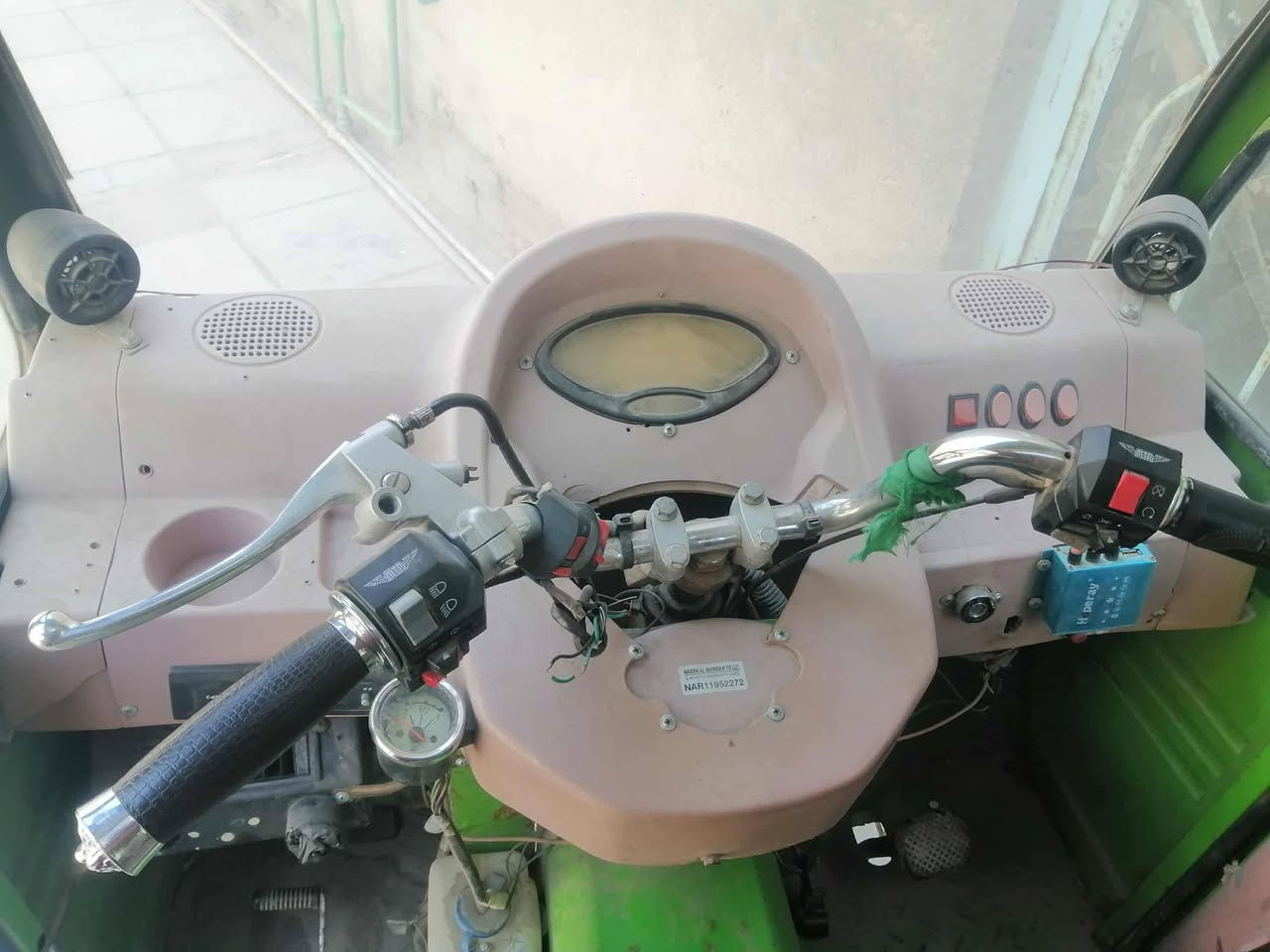 تكتك اوراق اصولي كهربائياته شغاله من الطول لطول بيع ومراوس حسب القناعه رقم واتساب ***********
