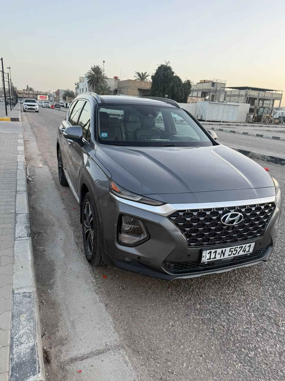 سلام عليكم
سنتافي ٢٠١٩ 2000 تيربو فول 
بصمة. رادار. بانوراما. كروز سرعة. تحديد مسار. شاشة كار بلي. گير ٨ نمر . وضعيات قيادة. كامرات٣٦٠. مقعد ميموري. مري قلاب. بانوراما.تبريد تدفئة كشنات.
حادثها صفحة ومصبوغة قطع هنا  أبيع حزام وبيها الرادار الجانبي ميشتغل.
ب١٦٠ 
***********
