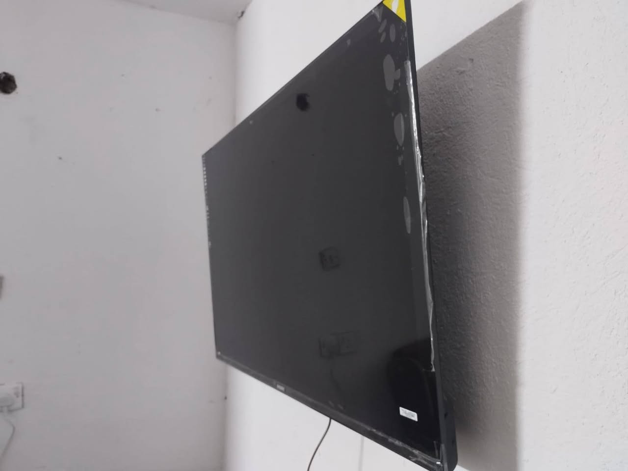 شونك حجم ٥٥ ستعمال ٤ايام فقط فول موصفات ام النت
واضحه كلش الوانه حلوه مكاني بغداد الدوره ***********
