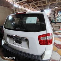 كيا موهافي  سياره نضيفه جدا وللعلم سياره ع ايدي مديل 2011 مكفوله مكاني...