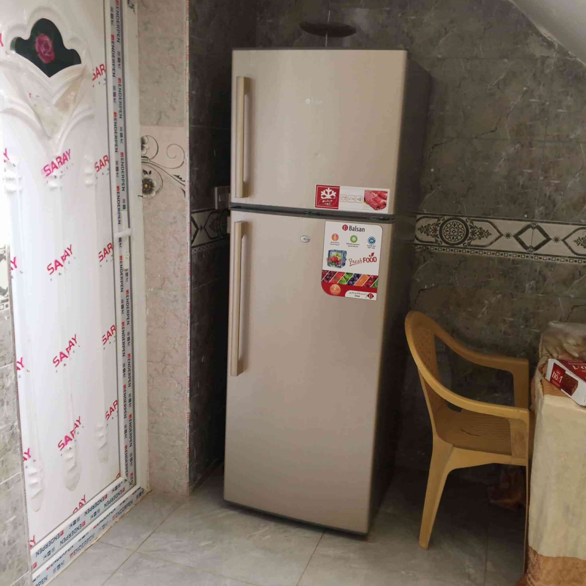 للبيع
مبرده شغاله سعر 60 
بلازمه حجم 43 وكامرات سعر 300
ثلاجه كلش نظيفه سعر 300 وبيهن مجال 
الشراي يتفضل خاص
مكانهن فلوجه


**إذا كنت صاحب هذا الإعلان وتريد حذفه لأي سبب، رجاءا أرسل رسالة إلى الدعم الفني**