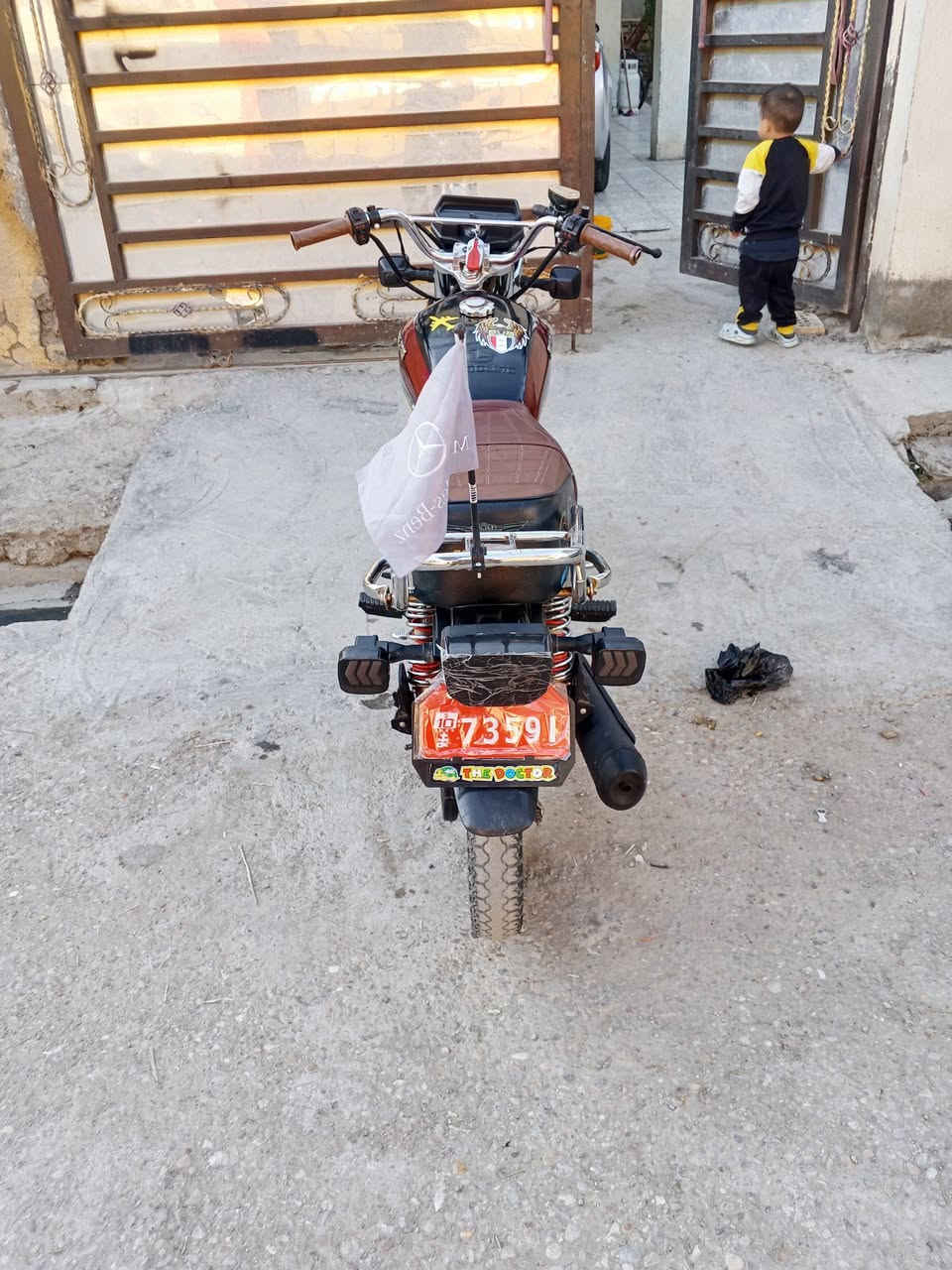 سيفان 2025لبيع 
محرك 200
كله شغاله فقط بتري شوي ضعيف وهورن
***********
بعقوبه تقاطع الساده
