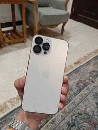 13برو ماكس ابد ما مفتوح نضيف جدا جدا بطارية 79 ذاكرة 128 بغداد 0783840...