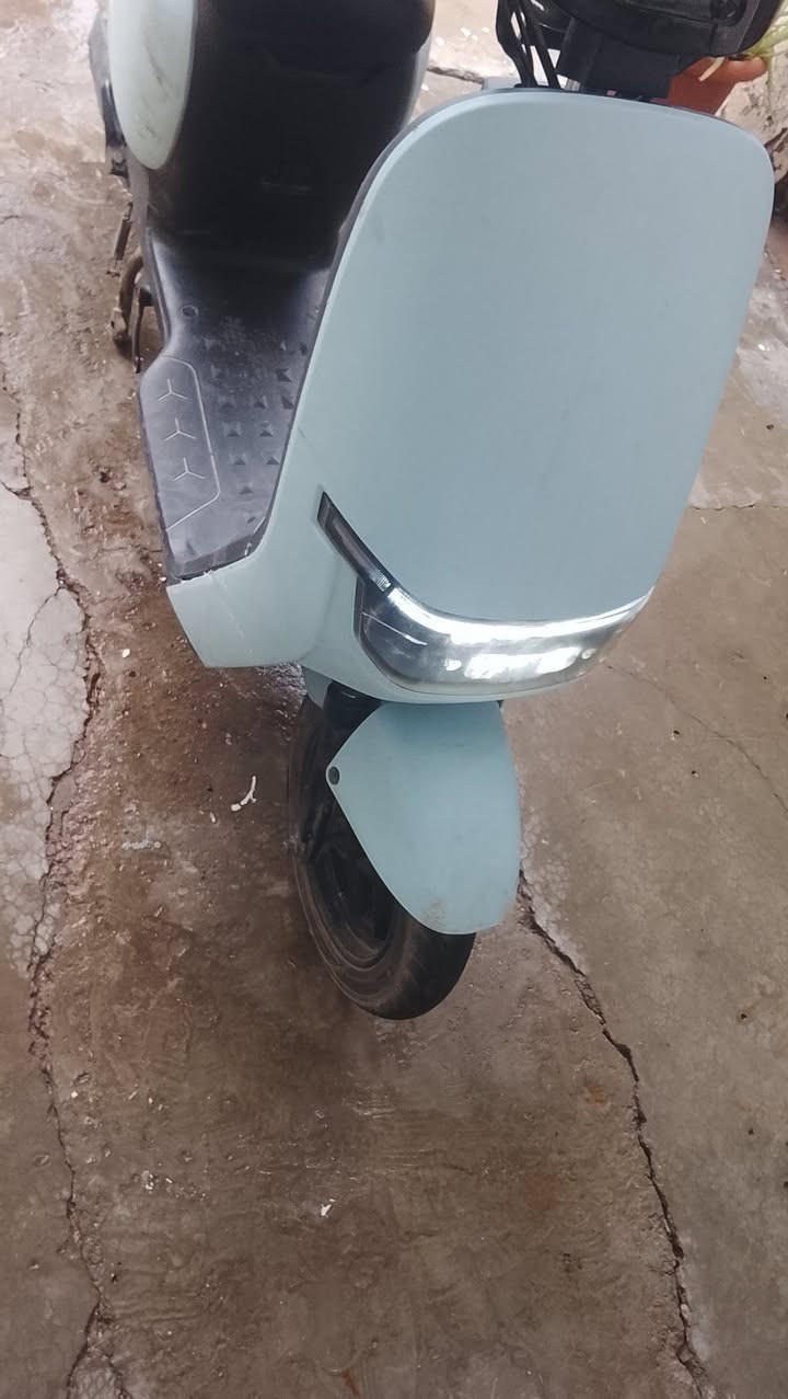 150 قفل. بي قطع واير او وإيرات مال عداد سرعه ا. واير مال شاشه شغال كامل او بي قطع واير يم باتري باتري شرط انطيك 150 قفل ***********
