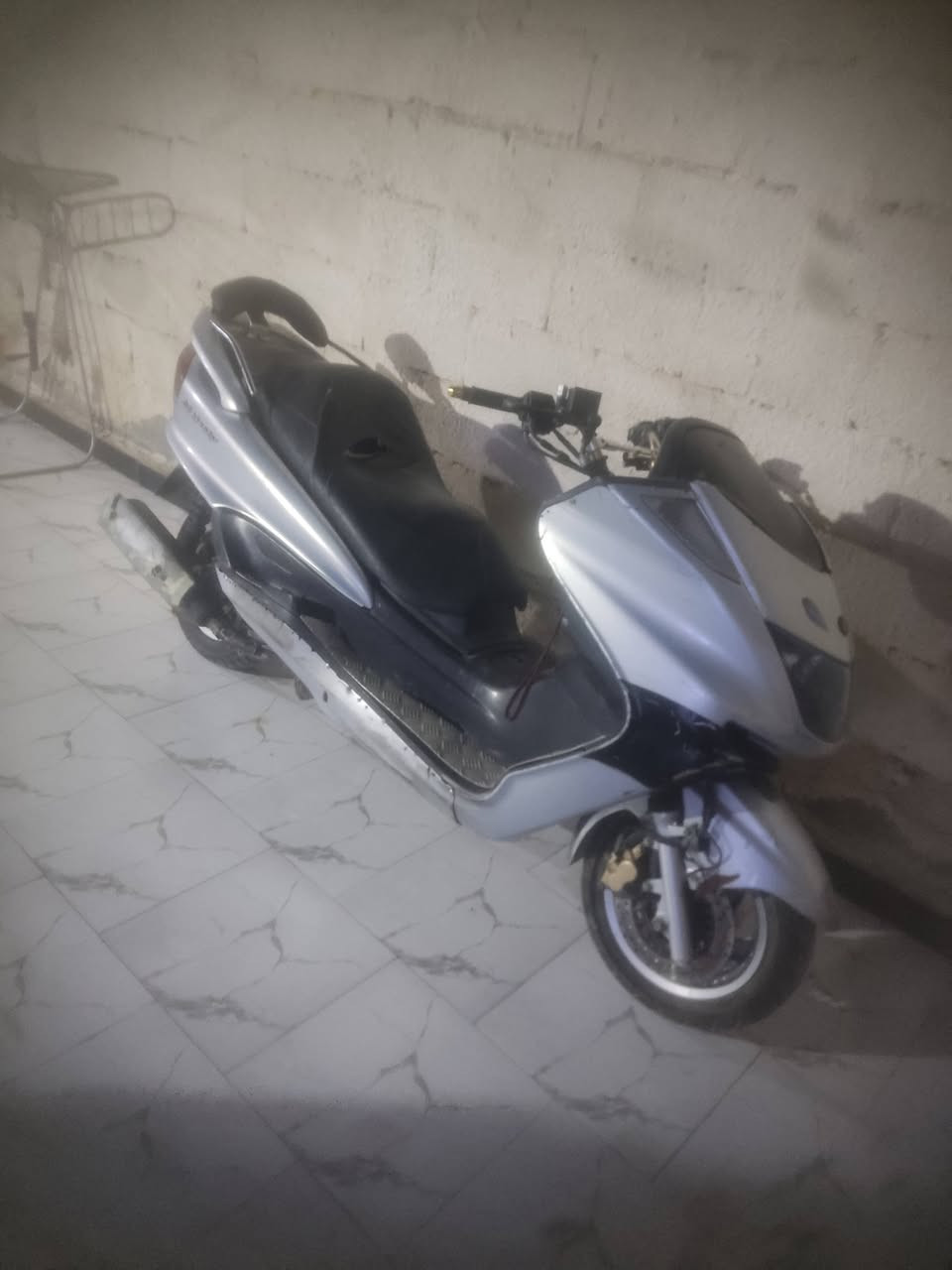 سلام عليكم دراجه ماجسته وراق صولي مامفتوحه كهربايات شغاله نكره سلف مكفوله من كلشي للب 250 وبيه مجال محتاج وهاذه رقمي ***********
