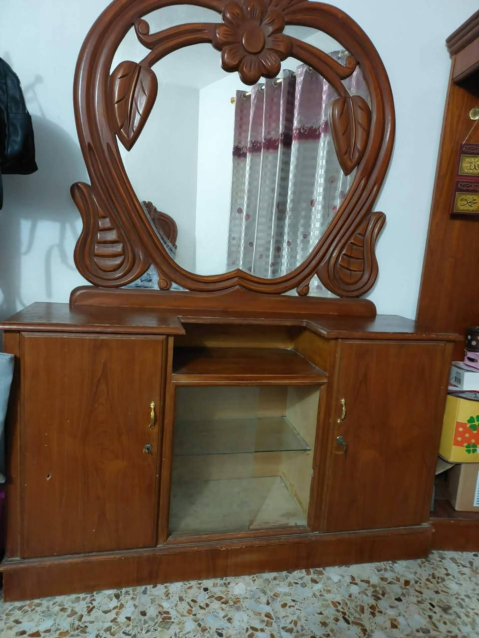 غرفةة تسكام نضيفة جدا سعر 750 المكان الحي


**إذا كنت صاحب هذا الإعلان وتريد حذفه لأي سبب، رجاءا أرسل رسالة إلى الدعم الفني**