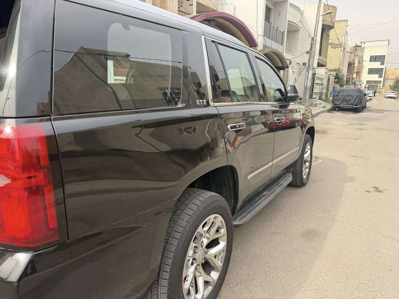 السلام عليكم تاهو ٢٠١٩ بوليسي صبغ اربع قطع حدثهه جملغ خلفي رقم اربيل الجديد بسمي شرط التحويل موصفات البوليسي معروفه تو ويل السياره البيع فقط مكان بغداد الاستفسار اكثر اتصال عله الرقم ***********السعر ٣ شدات وبيه مجال بسيط
