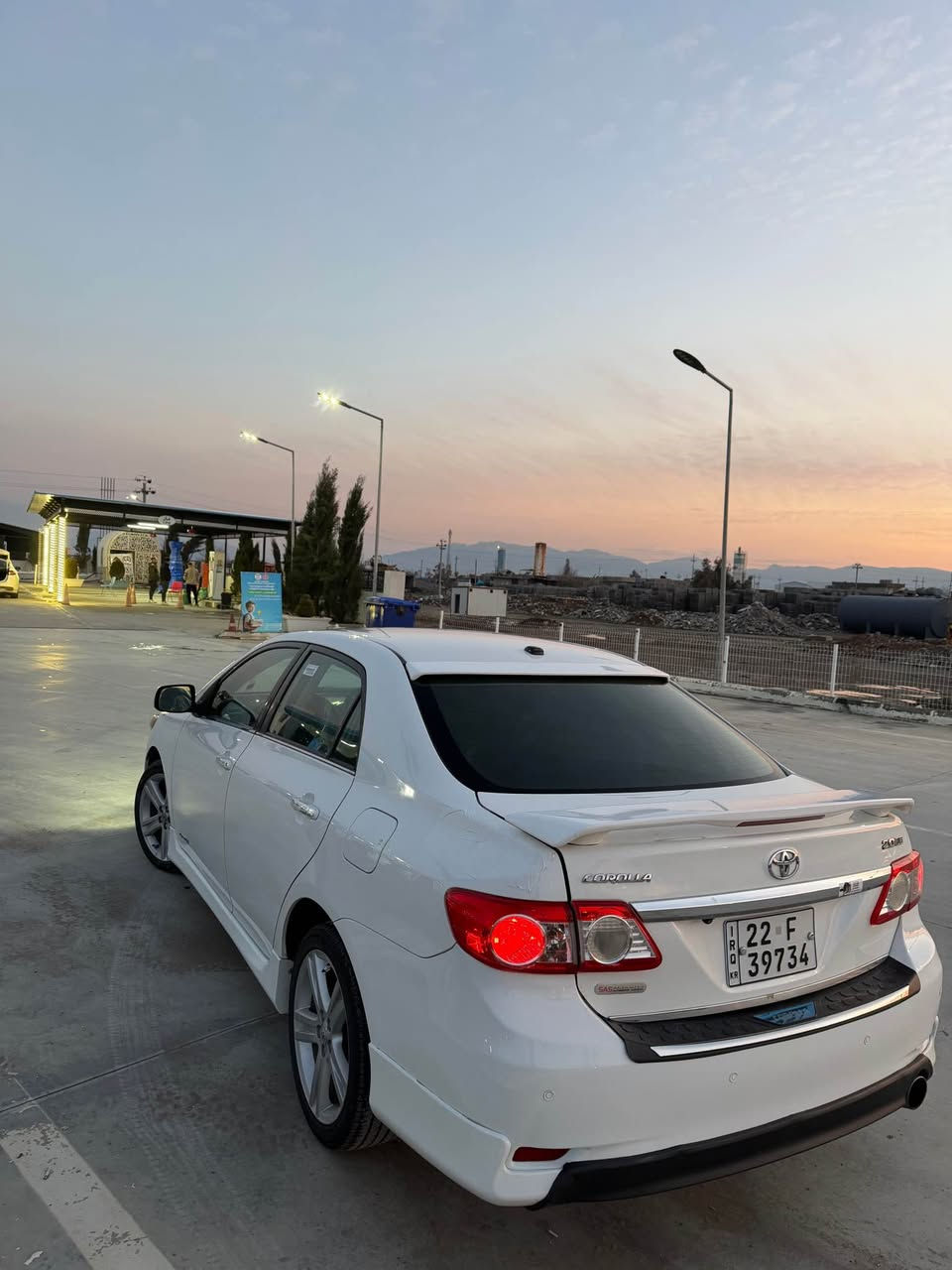 تۆیۆتا بیکاشۆ ٢٠١١ ئەمریکی
سەیارەکە دوو پارچەی بۆیاخە 
ڕەقەم و سەنەوی نویە 
تابلیی توند و تۆڵە ٤ تایەی تازەی بۆ بەستراوە
نرخ / ١٢٦ گەڵا
ژ.م / ***********
شوێن / ڕانیە رانية, السليمانية
