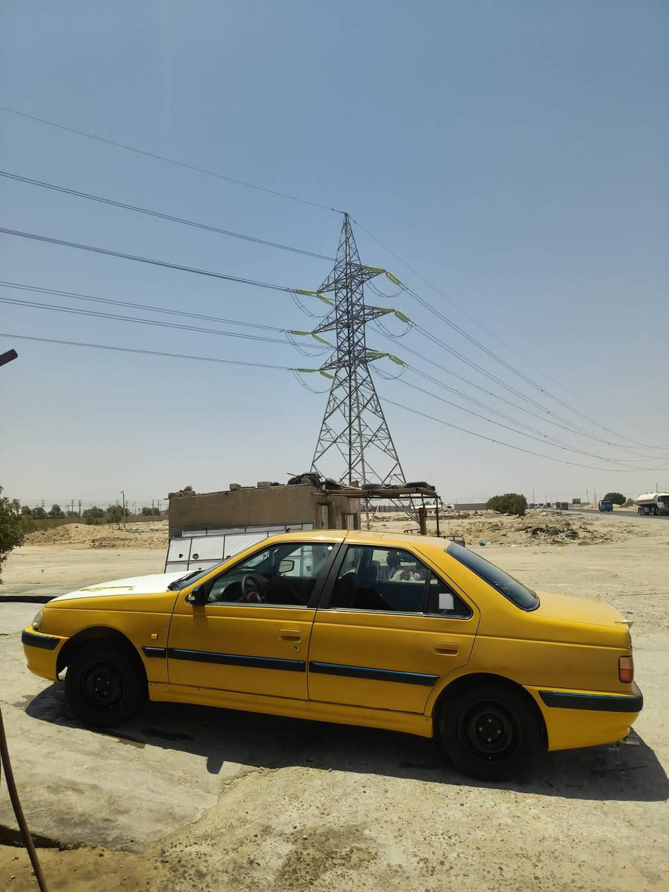 السلام عليكم 
بيجو بارص موديل ٢٠١٥ كفاله عامه من ضربه وتبديل فقط تعمير هلالات ودوس اثر خياس 
مكينه وكير وحداديه وتخم تاير وكهربائيات كله جاهزه تبريد عوزه فقط غاز غير لغاز بخدمتك
مصفره هيئه وغرامات رقم نكليزي اصوليات كله جاهزه 
سعر ٣٨ ورقه 
عنوان زبير الشعيبه..
رقم الهاتف 
***********
