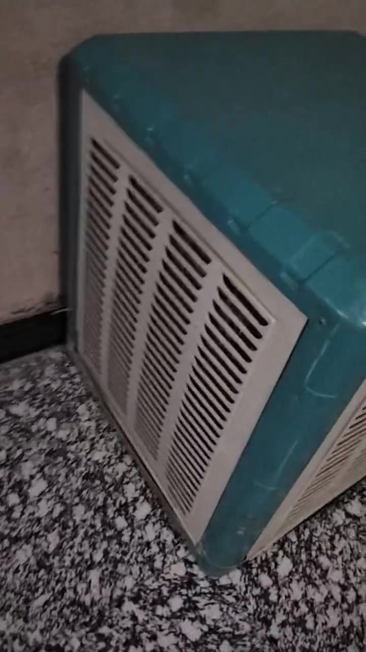 مبرده نضيفه كلش للبيع
رقم الهاتف ***********
