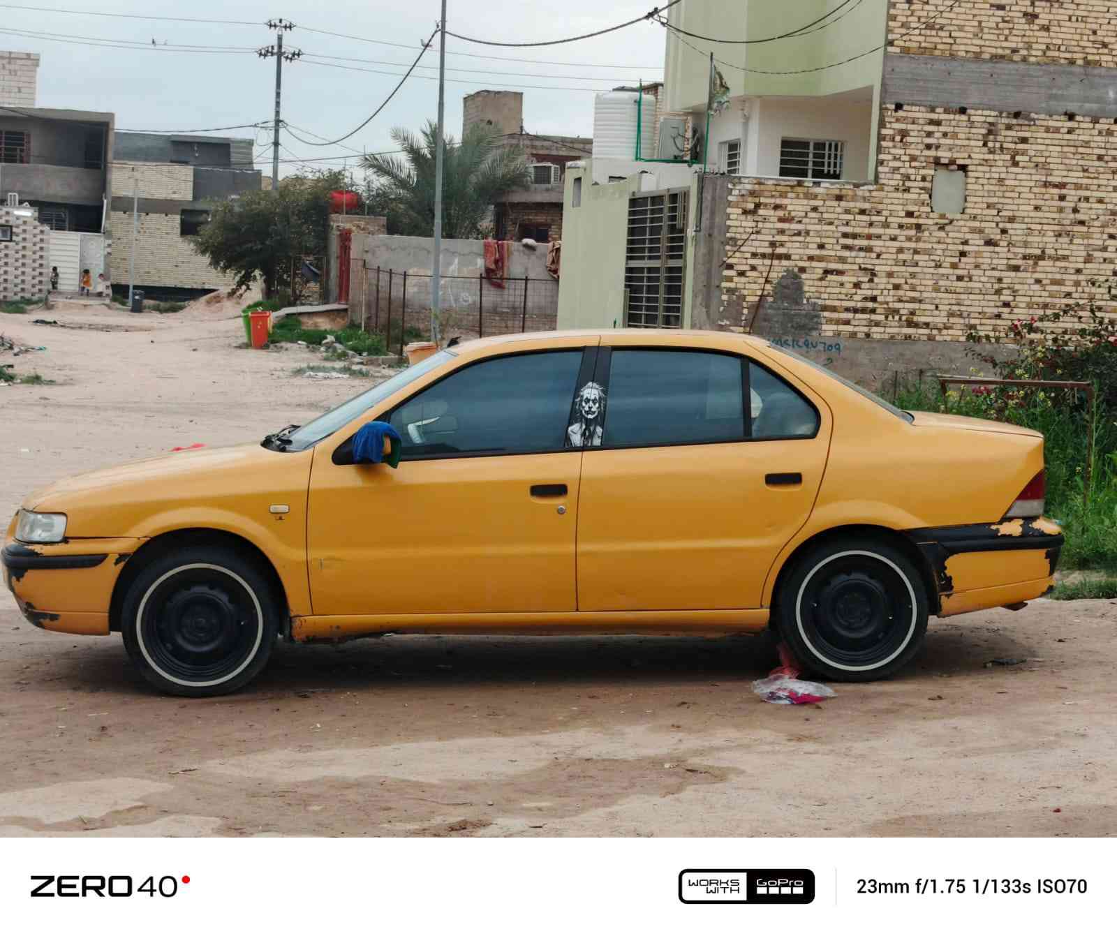 سمند 2011 كفاله عامه عليه هيه وقرامات ينزلن من السعر جاهزه راعيه يريد مداور
كبل عقد مروري وي راعيه السعر 28 مكانه نجف خان النص 
السياره من الشركه بسمنه ماشيه 200 ألف كله شغاله كير محرك كهربايات......السعر28 رقم راعيه ***********
