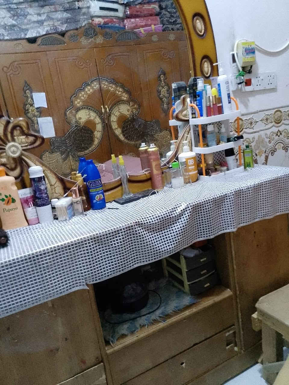 سلام عليكم غرفه للبيع سعر 200
مكاني شطره لتواصل ***********يوجد واتساب
