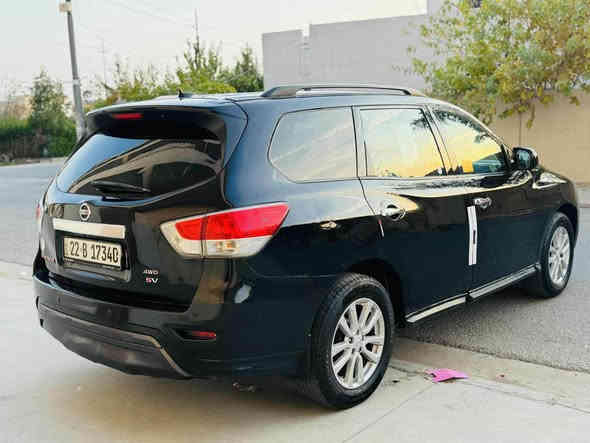 نيسان باسفندر 2013 وارد امريكي حادثها باب السايق وجاملغ وبونت بدون دواخل بدون ايرباكات شرط فحص لسونار .جاهزه من كلشي 7راكب تبريد مركزي .كير محرك تبريد كهربائيات شرط .رقم اربيل الدولي باسمي تحويل وكاله شرط  سعر 103ومجال عنوان اربيل 
***********
***********
***********
نيسان باسفنده ر 2013 زور جوان 7نه فه ري ته بريد مه ركه زي 3بارجه بوياغ هه يه بى ناو كرتن هه مو شتي به شه رت بناو خوما سعرى 103ومجال شوين هه ولير أربيل
