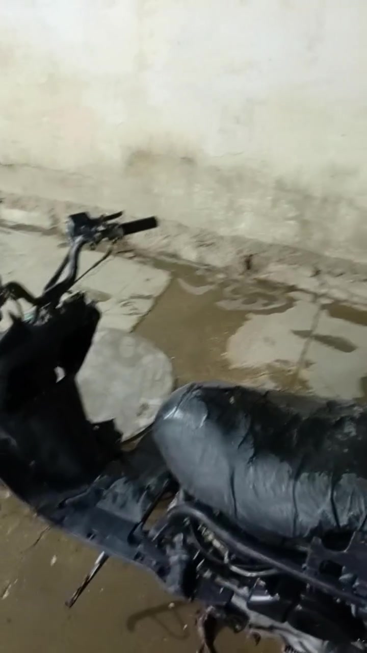 للبيع.. فراشه نثيه دراجه حلوه نقصه بس كفرات محرك حلو سريعه مكان دراجه الحله بابل مقابل جسر الام 

السعر 150وبيه مجال للطيبين 

@إشارة


**إذا كنت صاحب هذا الإعلان وتريد حذفه لأي سبب، رجاءا أرسل رسالة إلى الدعم الفني**