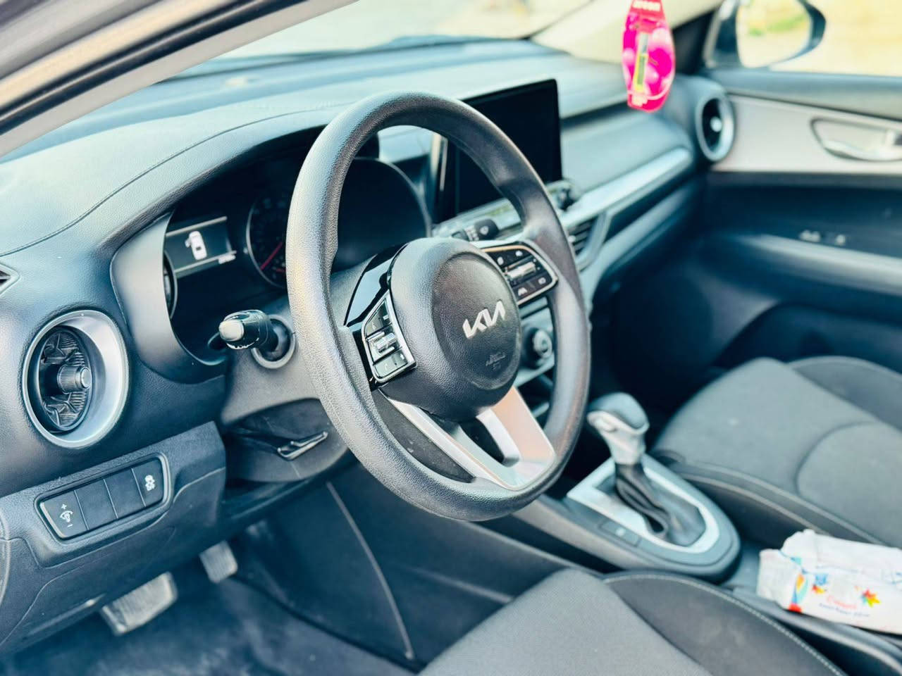 كيا فورتي موديل ٢٤رقم معوقين ذي قار سعر ١٤٥ ضرر جانبي خارجي بدون دواخل ايرباكات سليمه بجم كبس الشركه
*********** ناصرية, ذي قار
