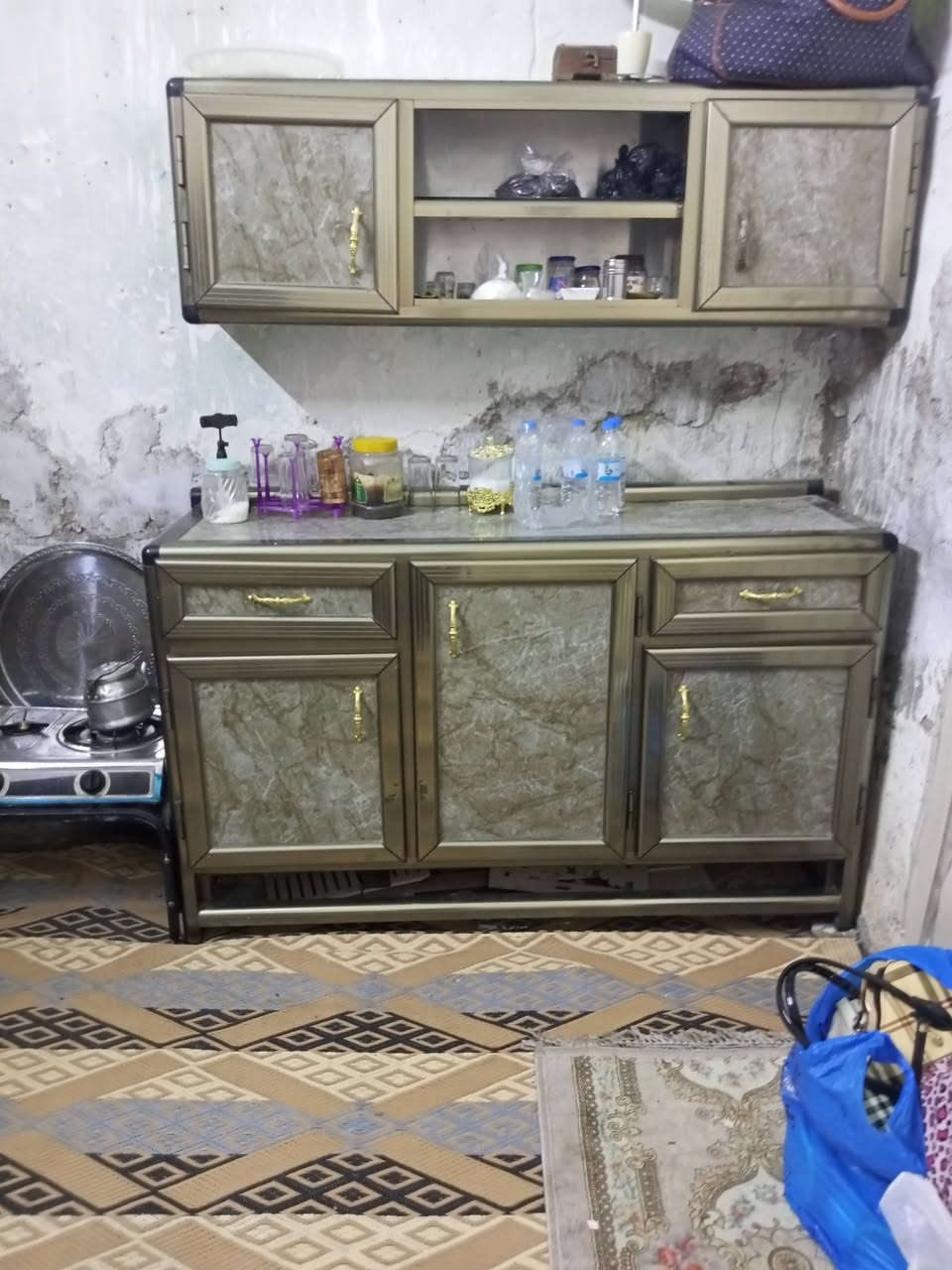 كاونتر وسينج وملحق المنيوم اصلي السعر 150 العنوان بغداد الرحمانيه مال جعفر رقم الهاتفو ***********
