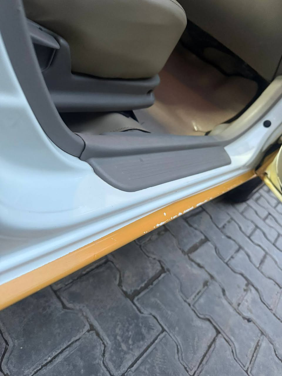 سلام عليكم فيرنا موديل 14 على وضع شركة بلاديه سياره باسمي سنويه جديده 31 سبير منازل دوشمة عامه لاطخه ولاصبغ بغداد حي القاهره رقم الهاتف *********** مكلف بالنشر رجاءءء شراي يتصل ولاحد يدخل هاص
