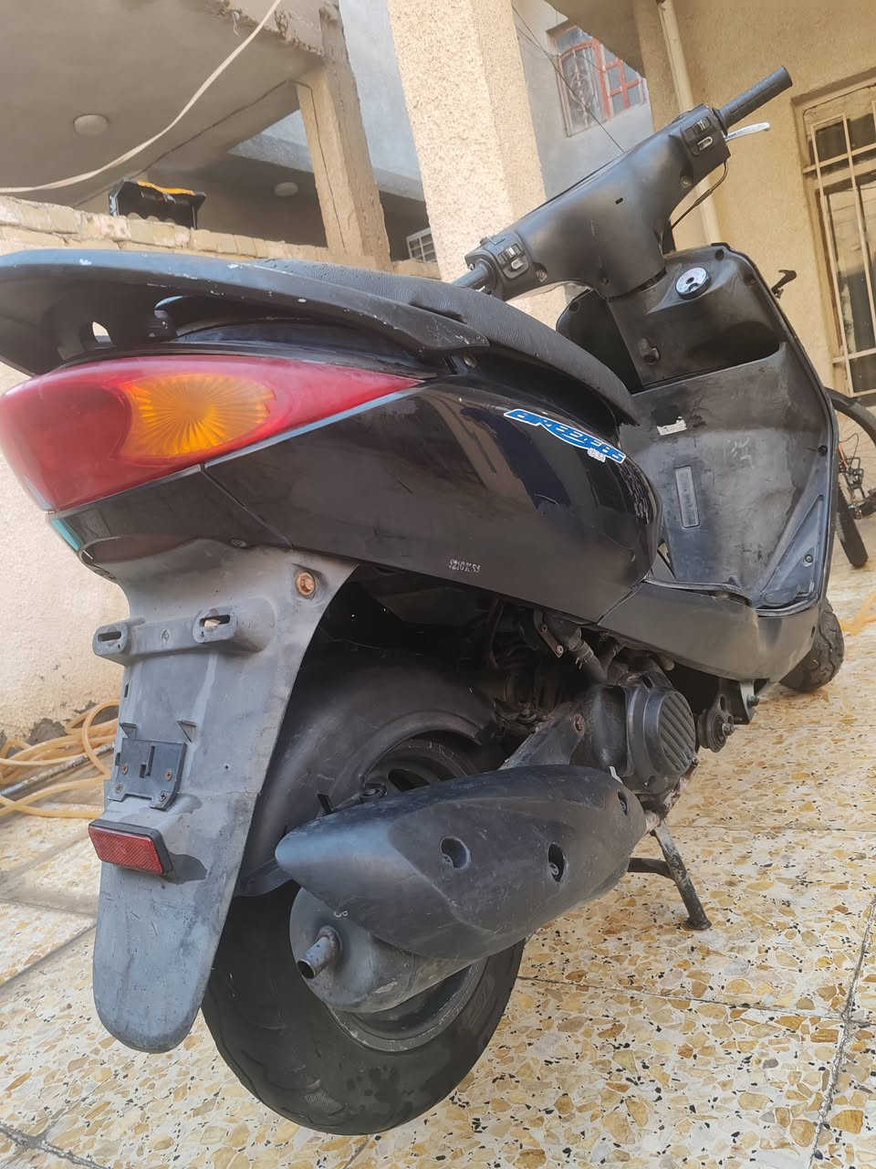 بريز   سرعه140🔥🔥 
مكفوله كفاله عامه السعر450قفل
دراجه كلش نصيفه مابيه نقص 
كلشي بيها شغال سلف هندر  
 مابيه نقص مفاتح بيه برغي 
بيه منفيس الدراجه مكاني بغداد البياع الشهداء ***********
