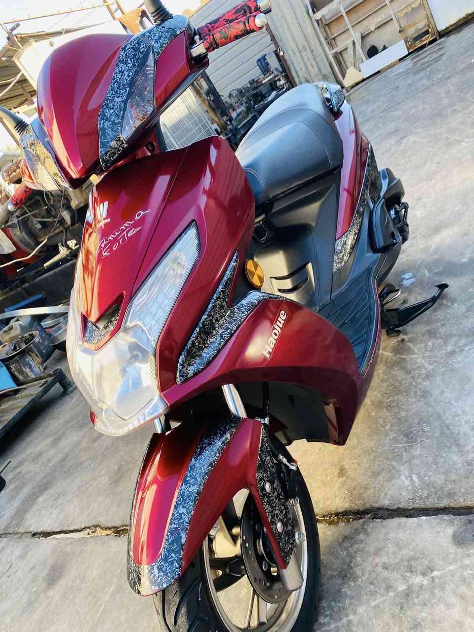 السلام عليكم … دراجة هاوجي للبيع
موديل 2023 مرقم إنكليزي تحويل ثاني يوم بي حماية ضد الجلخ 

الدراجة لله الحمد كاملة مواصفات 

للاستفسار ***********
