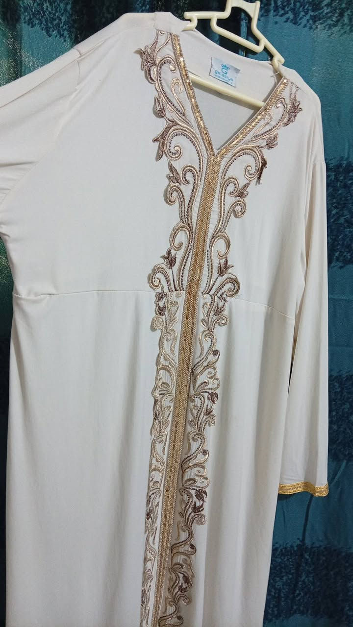 قفطان مغربي مشترته من مغرب الماروني 15 2 25


**إذا كنت صاحب هذا الإعلان وتريد حذفه لأي سبب، رجاءا أرسل رسالة إلى الدعم الفني**