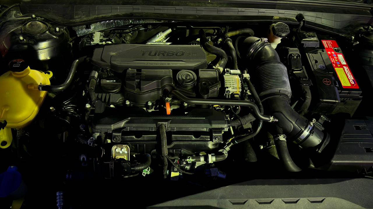 كي فايف جيتي لاين
للبيع موديل 21رقم اربيل
حادث جاملغ وباب عكس السايق ومبدلات
فول مواصفات 
رادرات 
كشنات حار بارد 
كشنات جلد خزن 
بصمه 
تشغيل عن بعد 
صندوق ذكي 
بانوراما 
قياده ذاتيه
لدات داخل لمس 
شحن وايرليس 
هيتر ستيرن 
سايد بريك بصمه 
مكينه 1600 توربو
مشاية 85 كيلو
وبعد بيها هواي مواصفات 
السعر185 وبيها مجال 
مكان السيارة الموصل
***********
