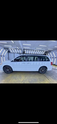 دوج كرفان • ٢٠١٩ • بدون صبغ