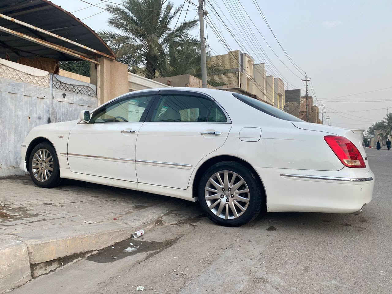 للبيع فقط مكان السيارة كربلاء السعر ١٥٥
تحوير فوك وجوه نجف 
بريك شاهينه 
ماجستا موديل 2006 رقم نجف انكليزي مداور شرط الاضباره مكفوله من الكصه والنقل الجثه والعيب الشرعي رادار اصل اربع دكم داخل بيجي مكينه وكير وحداديه جدد تخم تاير لايت مال لاندكروز بيها مواصفات هواوي ***********
