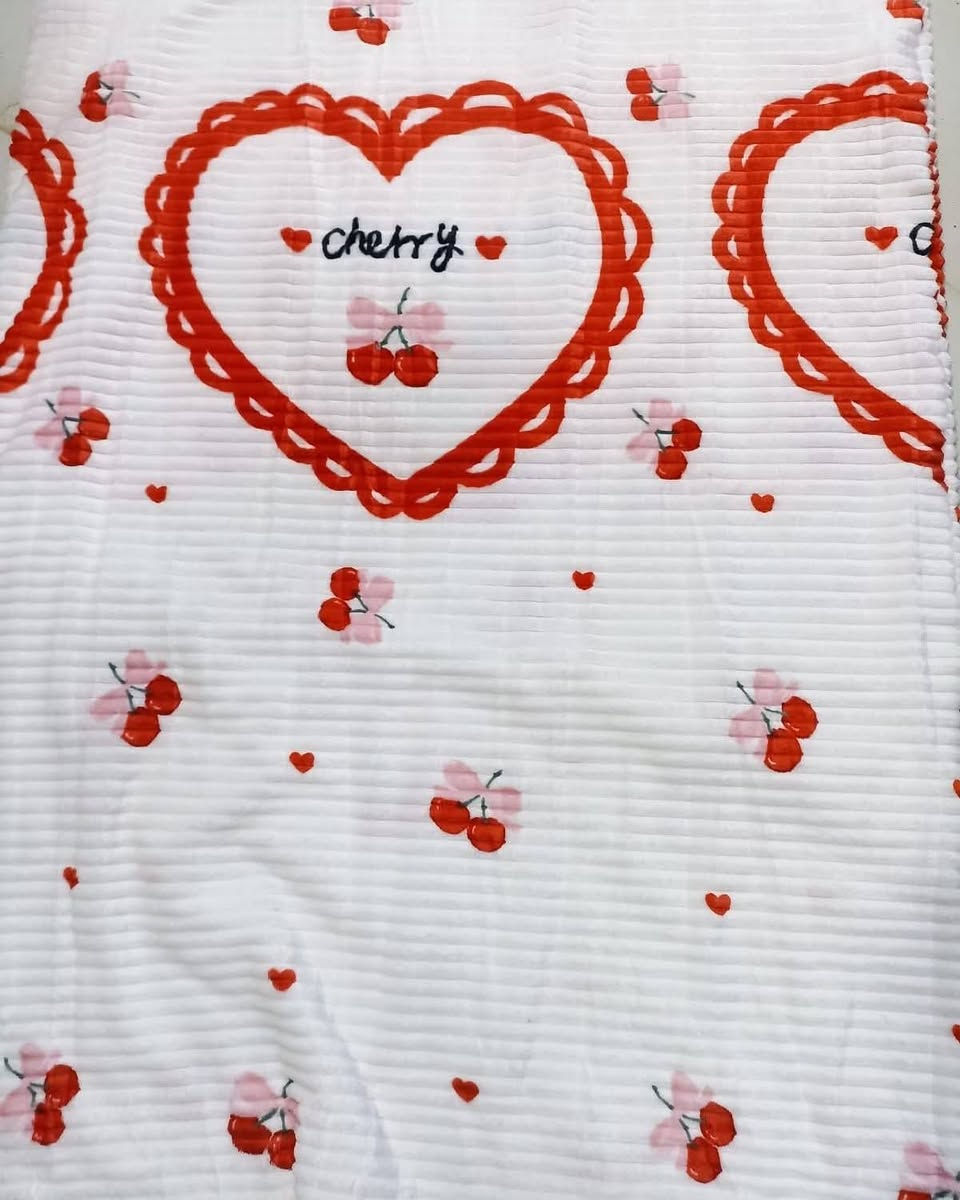 ام مصطفى لخياطه المفروشات
فرشه جربايه نفرين اقماش خاولي شتائي 
مع زوج مخده سعر الفرشه 15 الف فقط 😍
للحجز والاستفسار مراسله الصفحه خاص 💬
او على الواتساب ***********
@إشارة
