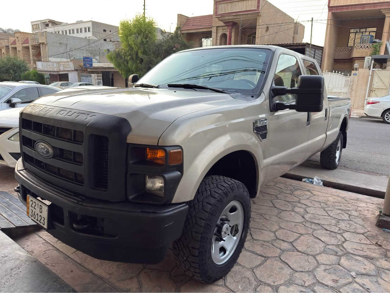 فۆرد f350 مودیل ٢٠٠٨
سیارە بنزین گیر عادی 
تەنها ٣٦ هزار کلم رۆشتیه بشرت 
بئ سبوخ بئ لیدران 
رەقەم سنوئ نوئ تا ٢٠٣١ 
شوین هەولیر 
سعر ٧٨$ 

فۆرد   F350  مودیل ٢٠٠٨ 
محرک بنزین مرخوب گیر عادی 
ماشی فقد ٣٦ الف کلم شرط
بدون صبخ سیارە علای وضع شرکه 
رقم سنوی جدید حتی ٢٠٣١ باسمی 
تحویل نفس الیوم 
سعر ٧٨$ 
***********
*********** أربيل, العراق
