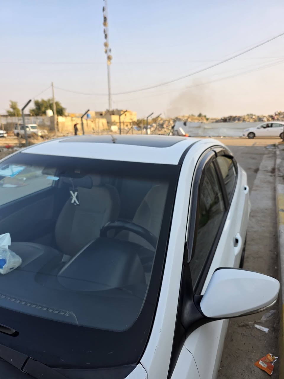 السلام عليكم
للبيع اكسنت خليجي موديل 2017 رقم بغداد بأسمي سنوية جديدة مكفولة من الصبغ والتبديل محرك 1600 مواصفات فتحة + تحكم ستيرن + ويل كب + شاشة ماشية 118 مكاني بغداد الكرخ للأستفسار الاتصال على الرقم ***********
