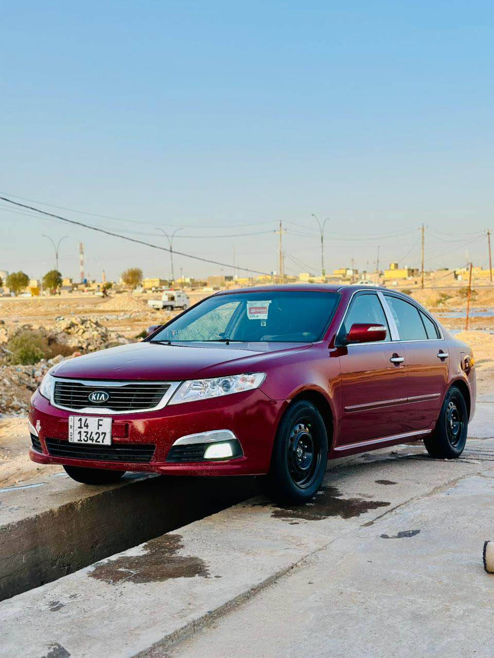 السلام عليكم اوبتيما للبيع بيها جاملغ مبدل بدون ضربه وباب صبغ والباقي كفاله حته من الخياس جاهزه السياره ما تذب عليها ربع رقم انكليزي ب اسمي 
السعر 116 وبيها مجال بسيط 
الناصريه قضاء الغراف *********** ناصرية, ذي قار
