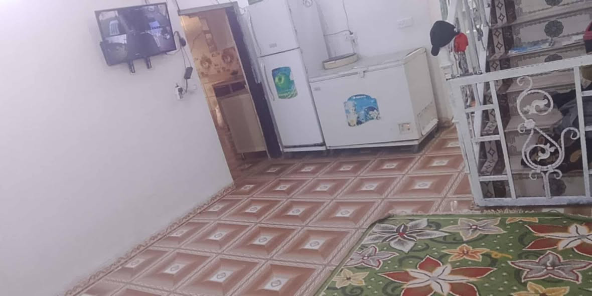 البيت للبيع طابو زراعي 150 متر ركن حي الامين الاول قرب شارع الملعب شهيد جمال سعر على الاتصال ***********
