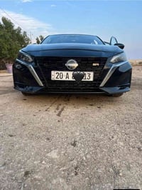نيسان التيما موديل 2023 مواصفات sv حادثه مطاردة في امريكا عندي صور الح...