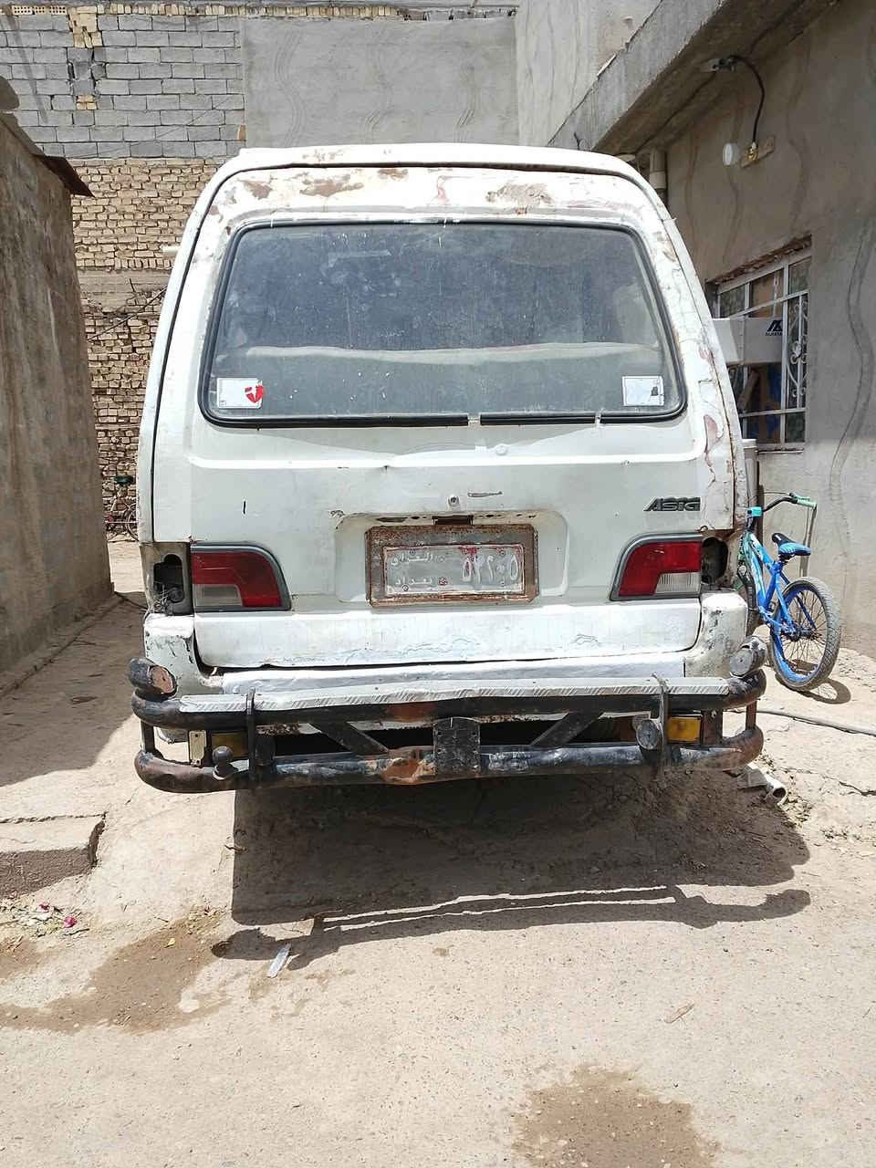 متاح كيا اسيا 1995 رقم احمر بغداد سنويه عظم عاج نافذه ب 23 كفاله محرك كير اكسل شاصي الااسيا معروف بالمتانه تخم تاير مشط بور جديد باتري جديد سياره تحتاج ترتيب بسيط مكان بغداد السعر المطلوب 20 قابل للتفاوض ***********
