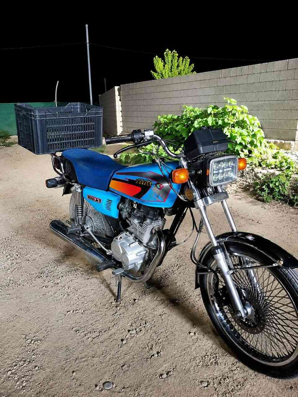 سلام عليكم  ماطور 5 كير موديل 19 محرك شرط كهربائيات ڱڵـه  شغال نضافه فول السعر 380وبي مجال لطيبين مكاني ملا عبدالله فيس مامتواجد اتصل ***********

