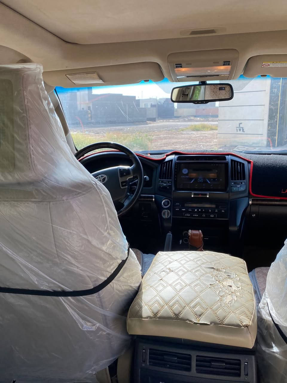 لاندكروز جكساره  2009
رقم بابل  4 ارقام مميز تحويل مباشر
سياره مكفوله 
جاهزه مكينه كير كفاله
حداده طخم تاير جديد
حجم مكينه 6 سلندر
مواصفات معروفه
بصمه تشغيل عن بعد فتحه سلايت
تبريد ثلاثه قطع شاشه كاميره
مكان السياره الأنبار 
السعر خاص
رقم الهاتف ***********
