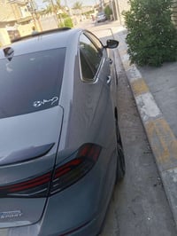 سلام وعليكم للبيع هوندا اكورد موديل 23 فول سبورت سياره من الدعاميه خلف...