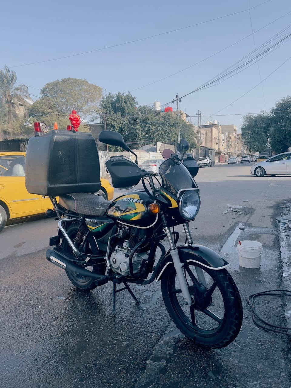 سلام عليكم دراجه بوكسر مديل 21دراجه زيرو مخزنه 4سنوات دراجه جديده بمعنه الكلمه أوراقه كامله 7اوراق مدفوعه كمرك جهاز من كلشي اي نقص مابيه تجي وتفحص وتروح مكان بغداد البياع السعر 2مليونين وميه وبيه مجال حق الجيه وهذا رقمي ***********رجاء المؤشراي لايكسر بل سعر رجاء الدراجه متعوب عليه
