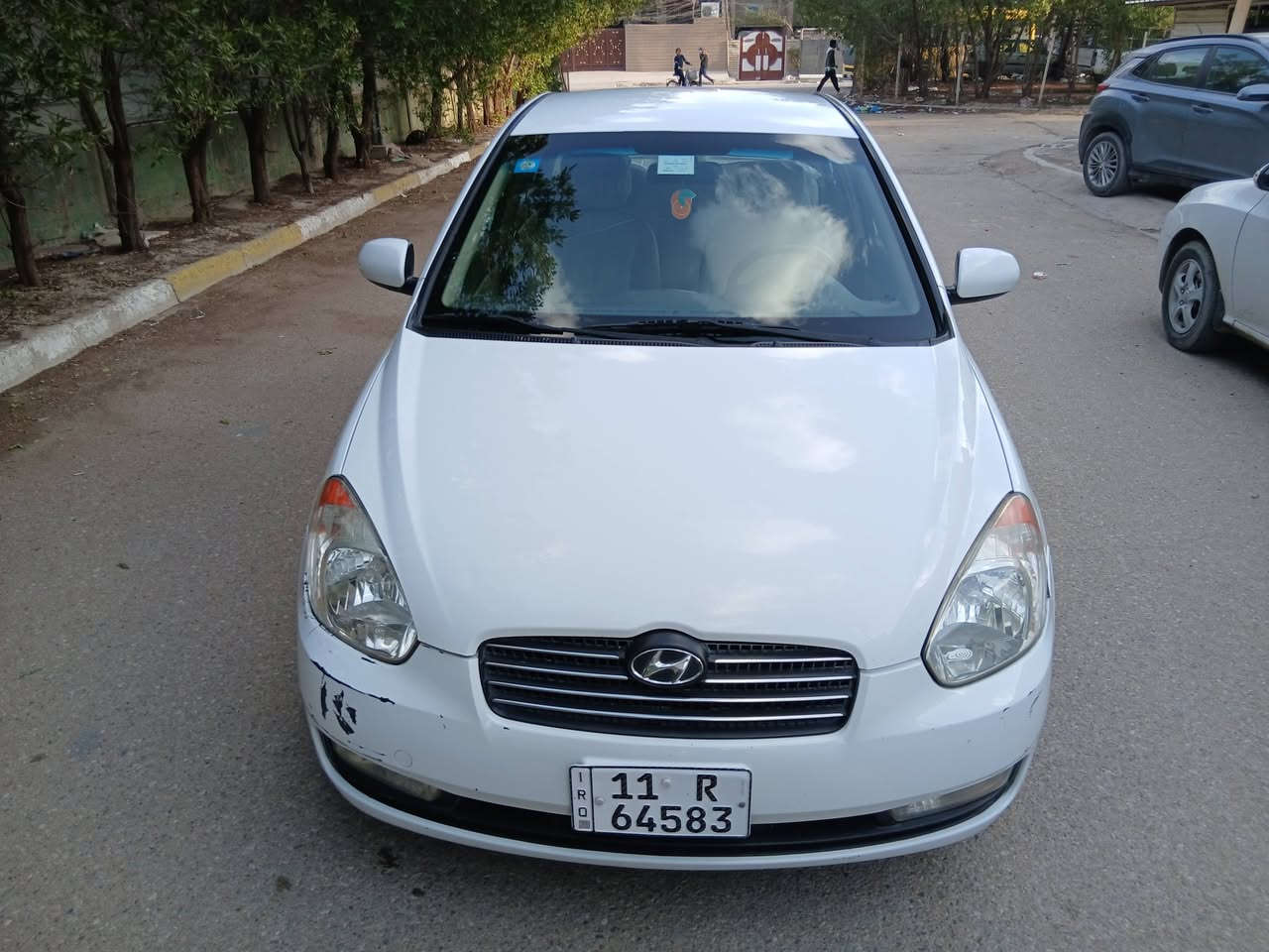 السلام عليكم اكسنت ٢٠١١ السيارة مكفوله من ضربه وصبغ وبارد حتى الدعاميات مابيهن صبغ رقم بغداد مكان بغداد السعر ب١٠٨ وبيها مجال
رقم الهاتف ***********
